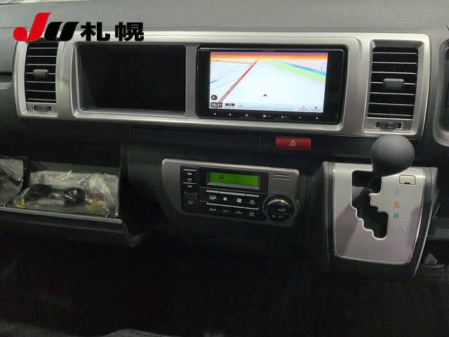 2025 Toyota Hiace 4WD Grand Cabin auction photo 6