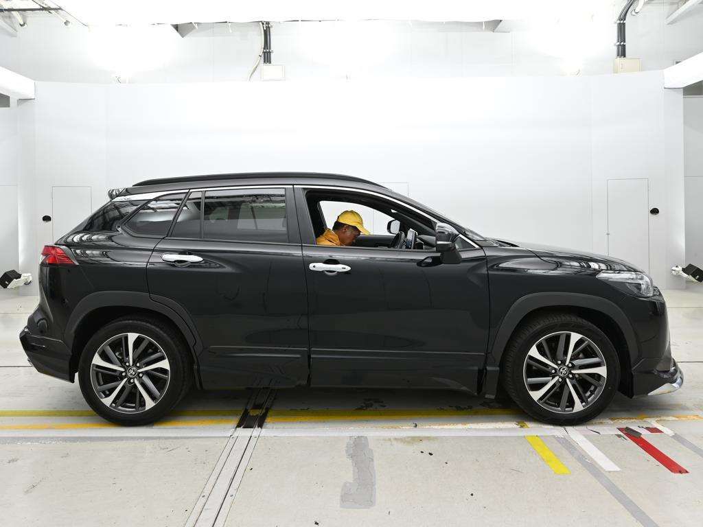 2023 Toyota Corolla Cross Z auction photo 3