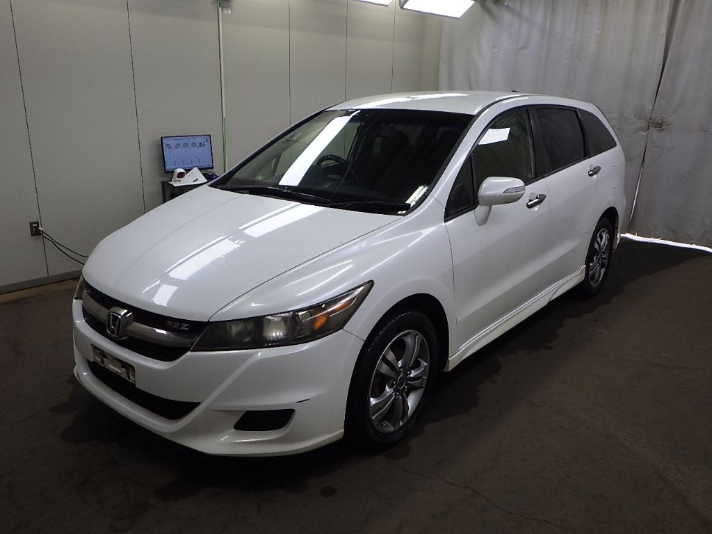 2013 Honda ストリーム 4WD RSZ auction photo 4