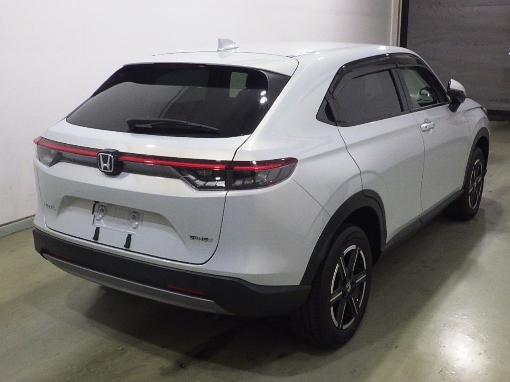 2022 Honda Vezel e:HEV X auction photo 2