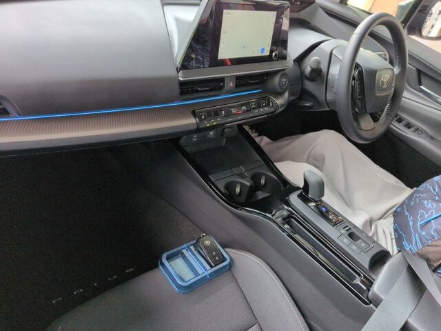 2025 Toyota Prius G auction photo 3