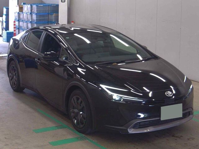 Japan Auction Vehicles 8 2025 Toyota Prius G auction photo