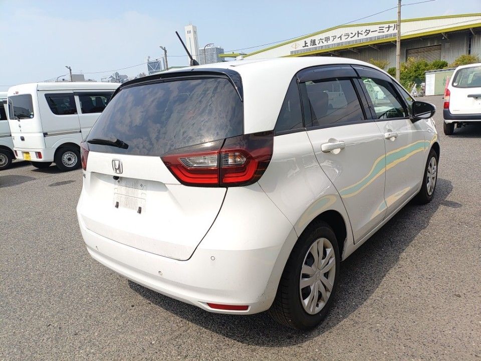 2021 Honda Fit auction photo 2