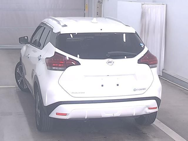 2022 Nissan Kicks X auction photo 2