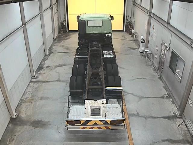 2005 Isuzu chassis auction photo 3