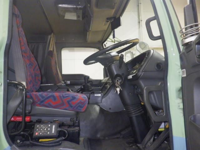 2005 Isuzu chassis auction photo 5