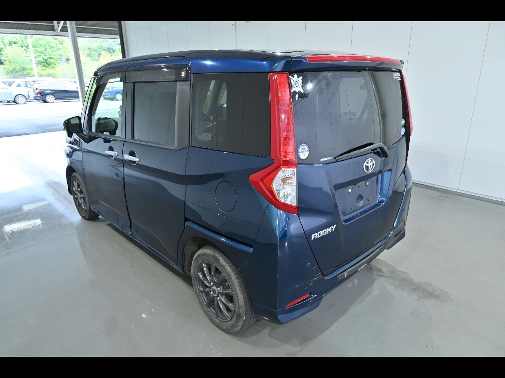 2017 Toyota Tank G S auction photo 5