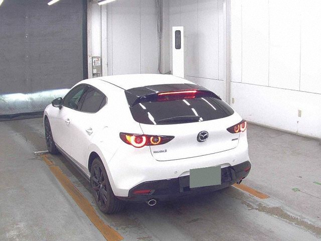 2023 Mazda 3ファストバック XD Retro Sports ED auction photo 2