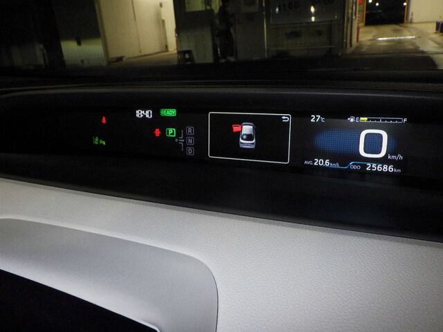 2019 Toyota Prius S auction photo 6