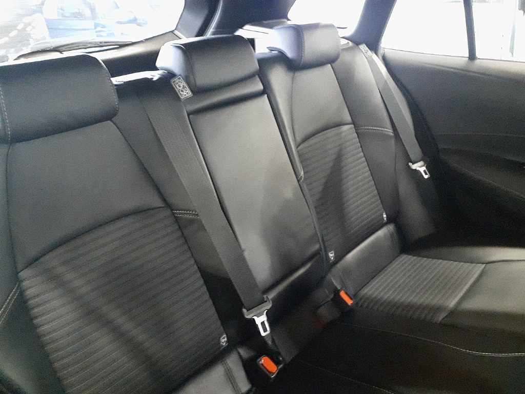 2023 Toyota Corolla Touring ハイブリッド ダブルバイビー auction photo 11