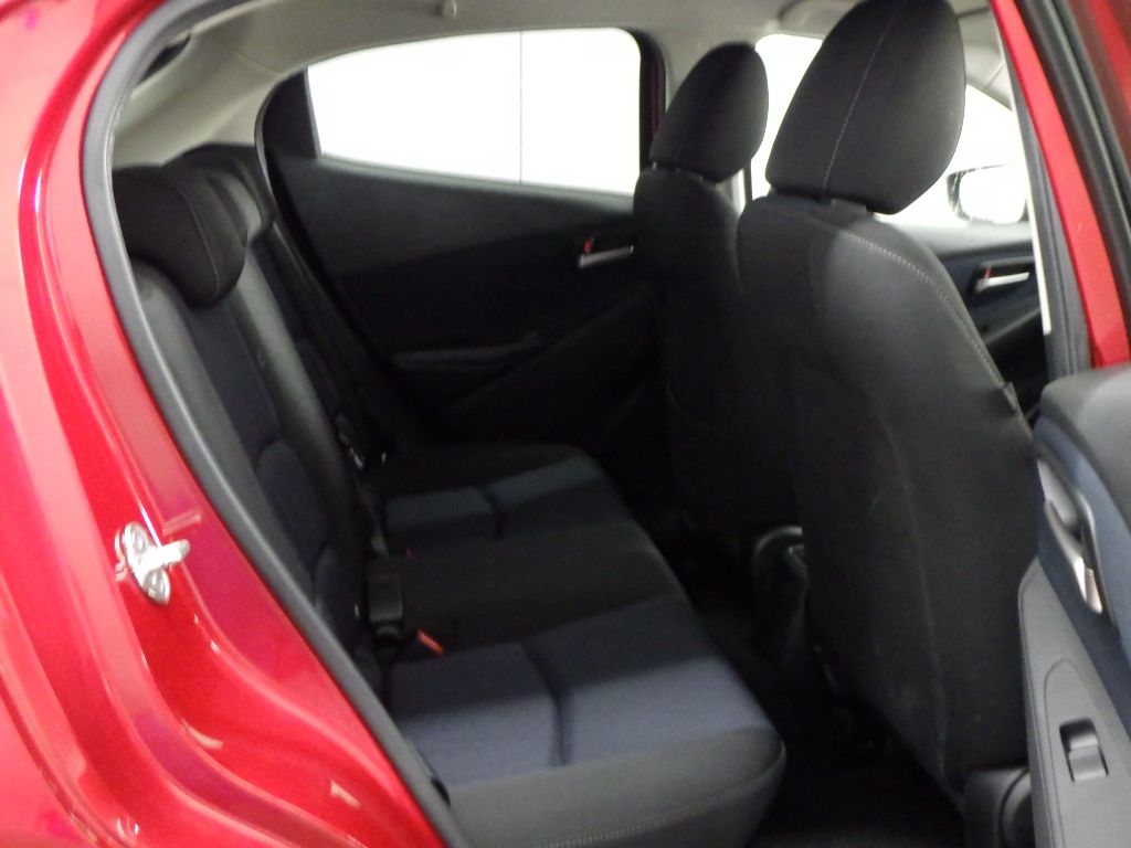 2015 Mazda Demio 13S auction photo 7