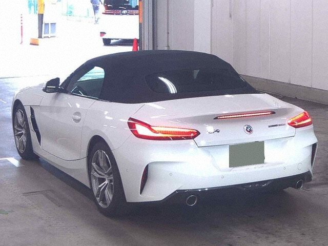 2023 BMW Z4 SDRIVE20IMスポ auction photo 2