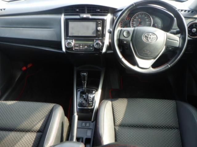 2016 Toyota Corolla Fielder 1.5G プラスレッド auction photo 3