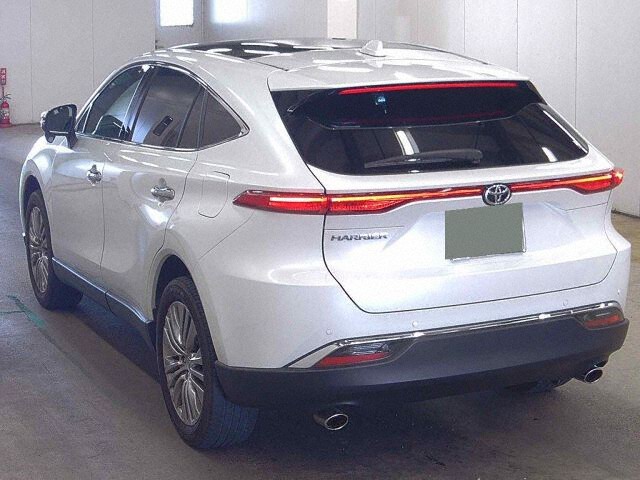 2024 Toyota Harrier Z auction photo 2