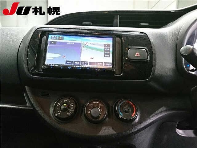 2019 Toyota Vitz 4WD F auction photo 6
