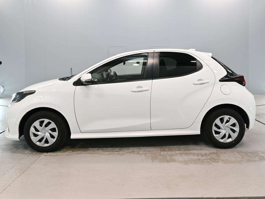 2021 Toyota Yaris X auction photo 4