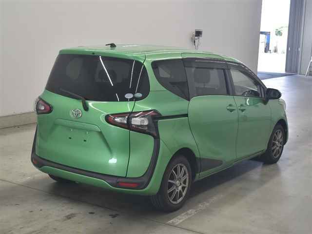 2017 Toyota Sienta G auction photo 5