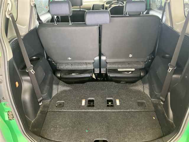 2017 Toyota Sienta G auction photo 9