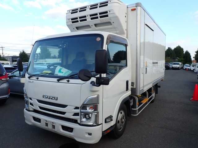 2021 Isuzu Elf 2.95t refrigerated Japan auction vehicle