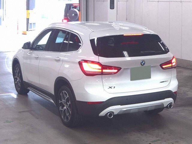 2021 BMW X1 XDRIV18D X-Line 4WD auction photo 2