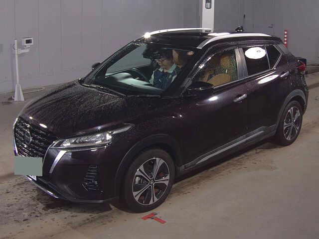 2021 Nissan Kicks XツートーンインテリアED auction photo 4