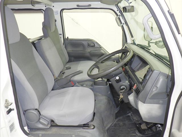 2016 Isuzu Elf ダブルキャブ auction photo 5