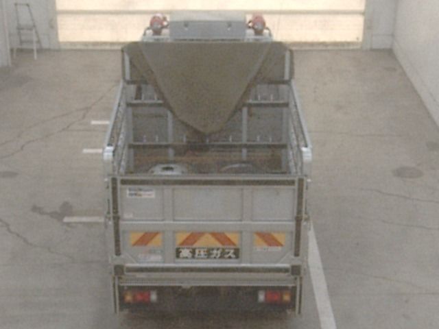 2019 Isuzu Elf covered car auction photo 3