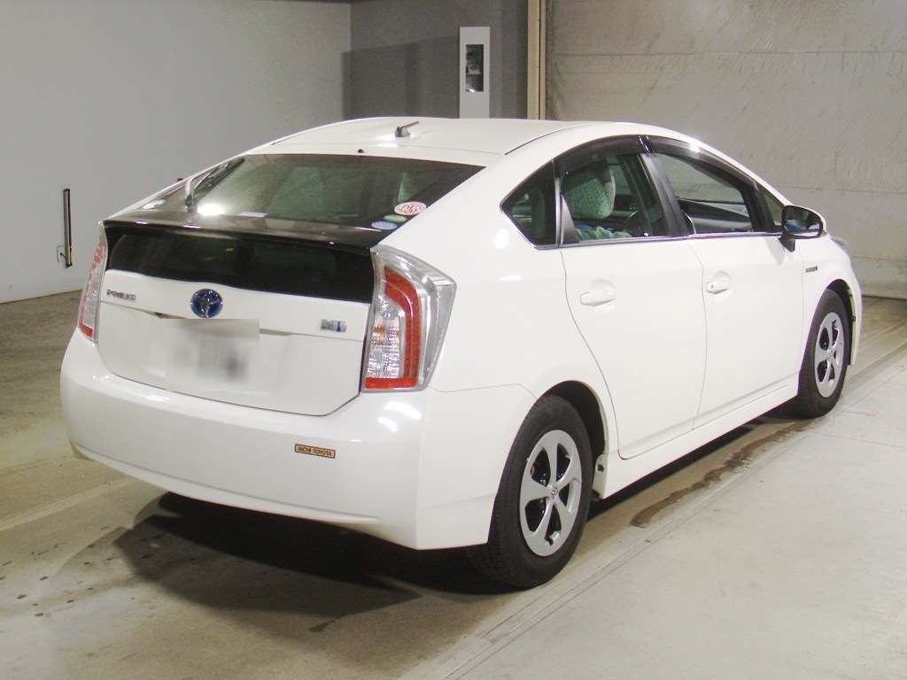 2015 Toyota Prius auction photo 2