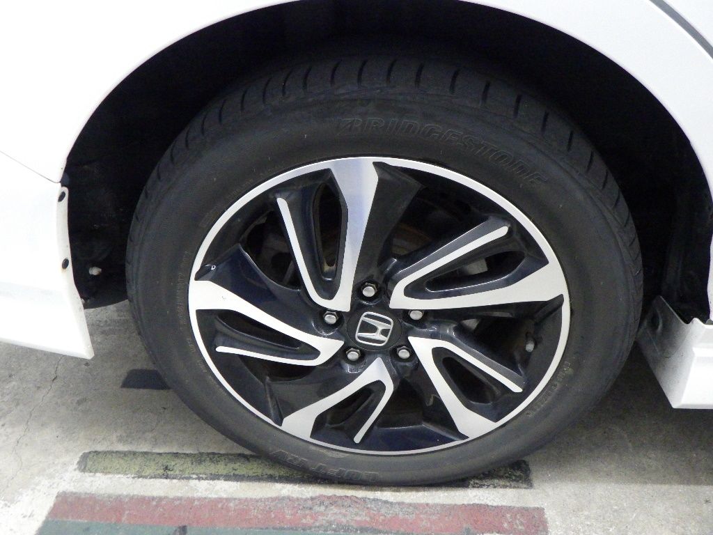 2017 Honda Stepwgn クールスピリットホンダセンシング 8人 auction photo 16