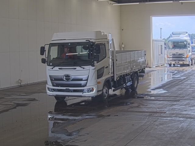 2018 Hino Ranger ヒラ Japan auction vehicle