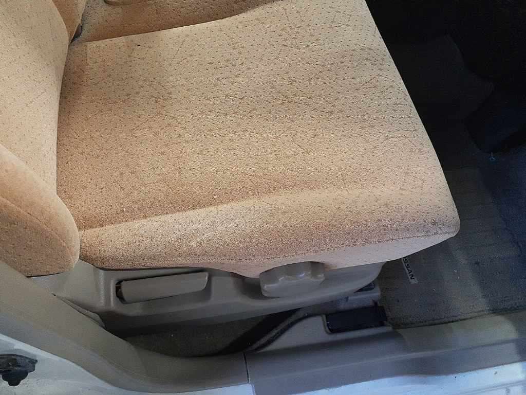 2010 Nissan モコ S auction photo 10