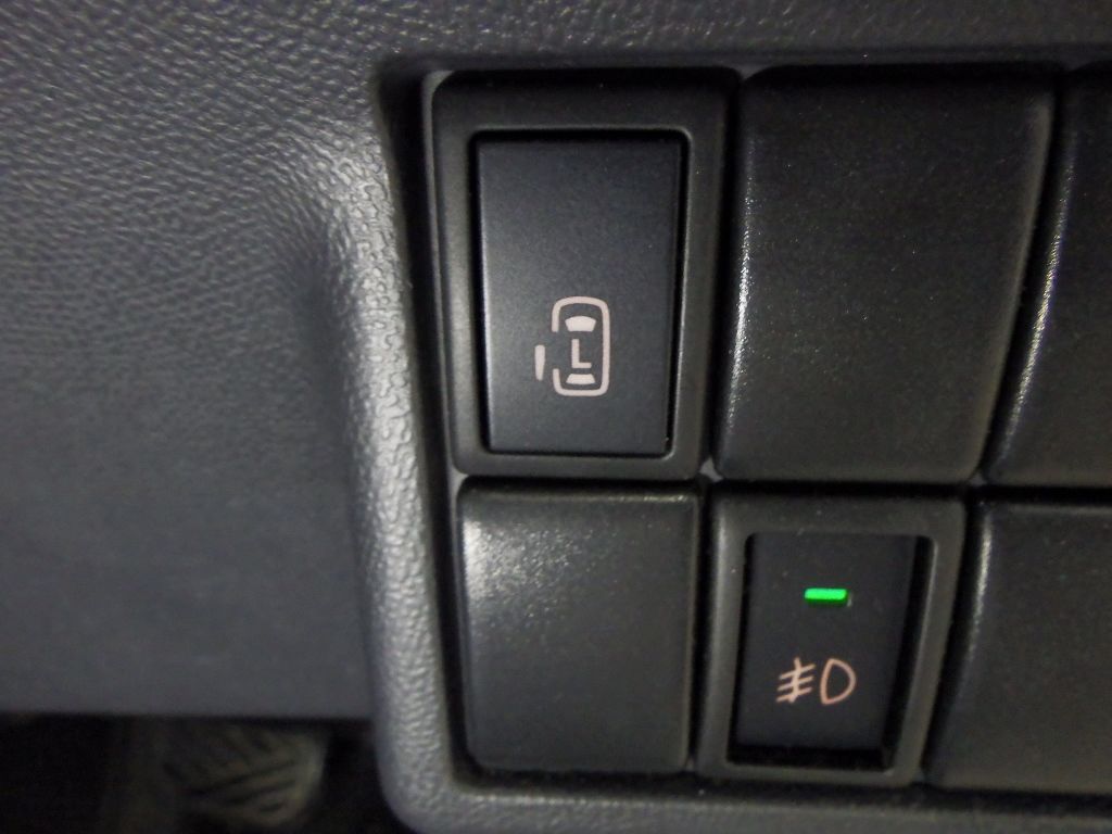 2011 Suzuki パレット SW XS auction photo 8