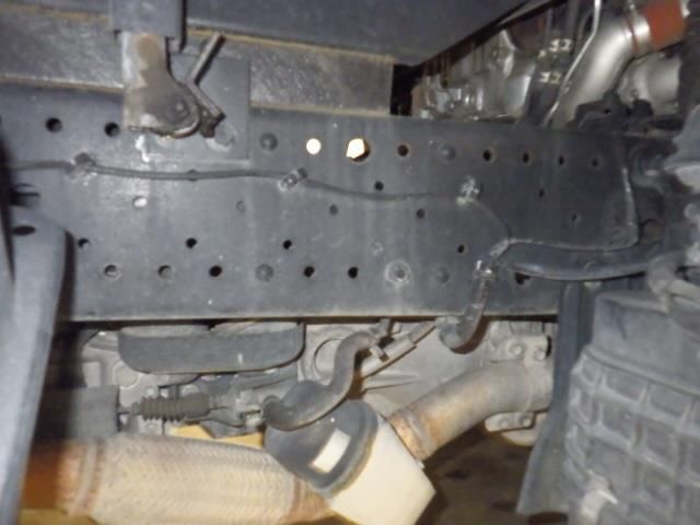 2013 Isuzu Elf dump auction photo 5