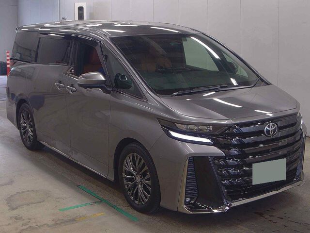 2025 Toyota Vellfire Z Premier Japan auction vehicle