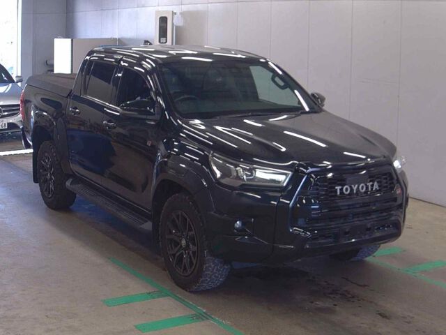 Japan Auction Vehicles 8 2022 Toyota Hilux Z GRスポーツ 4WD auction photo