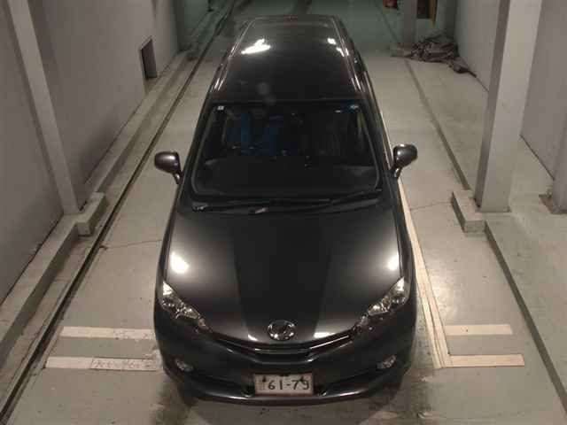 2016 Toyota Wish 1.8G 4WD auction photo 6
