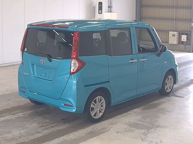 2022 Toyota Roomy X 4WD auction photo 5