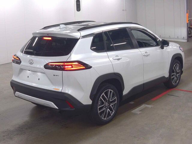 2025 Toyota Corolla Cross Hybrid Z auction photo 5