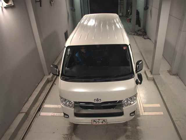 2021 Toyota Hiace 4WD Long Super GL auction photo 6