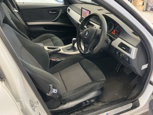 2007 BMW BMW 320I ツーリング Mスポーツパッケ auction photo 4
