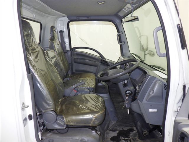 2017 Isuzu Elf Watering truck auction photo 5