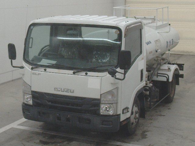Japan Auction Vehicles 10 2017 Isuzu Elf Watering truck auction photo
