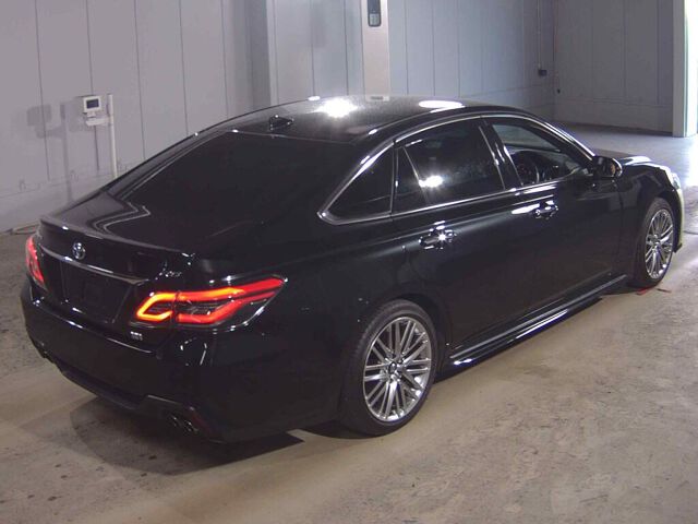2021 Toyota Crown RS auction photo 5