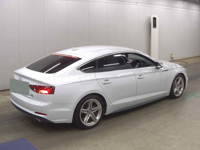 2017 Audi A5 Sportback 2.0TFSIクワスポS 4WD auction photo 5