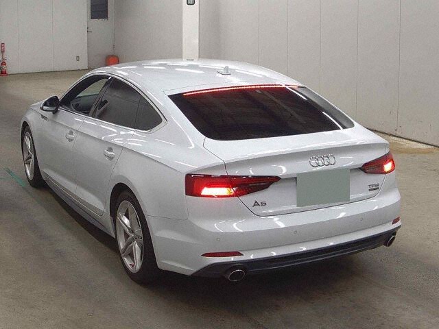 2017 Audi A5 Sportback 2.0TFSIクワスポS 4WD auction photo 2