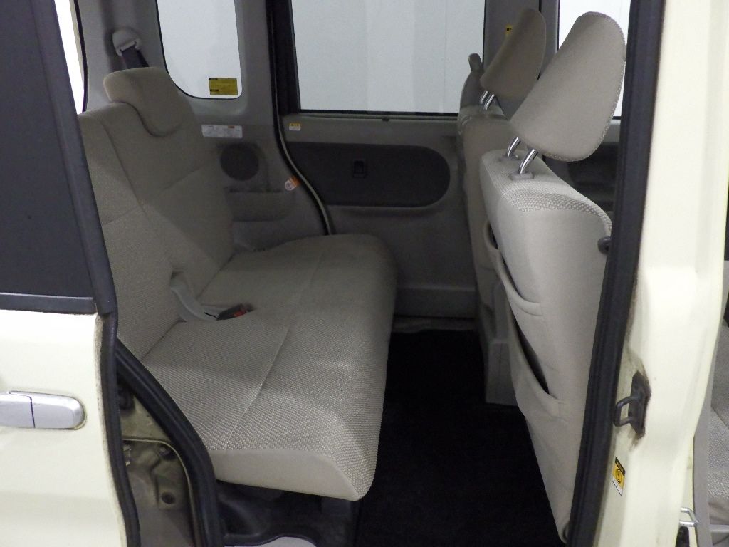2015 Daihatsu Tanto 4WD X auction photo 7