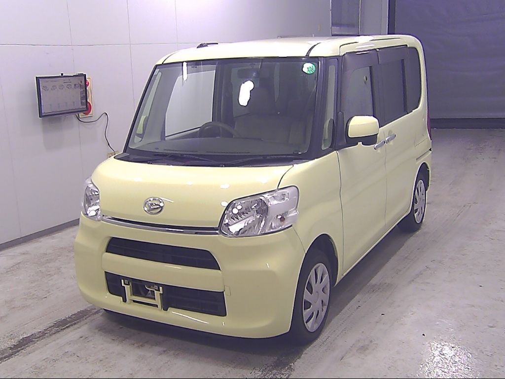 2015 Daihatsu Tanto 4WD X auction photo 4