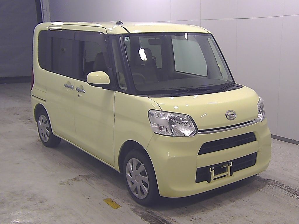 Japan Auction Vehicles 14 2015 Daihatsu Tanto 4WD X auction photo