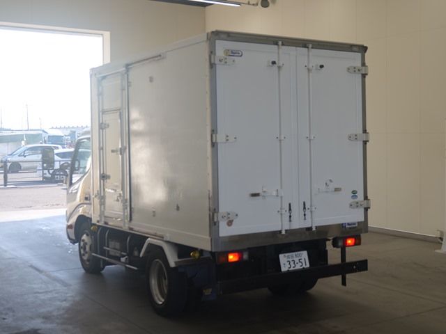 2016 Hino Dutro Reizo Reito auction photo 2