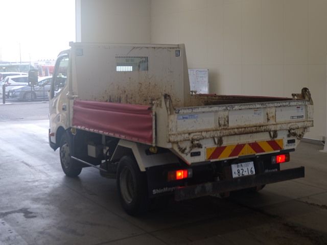 2020 Toyota Dyna Loader Dump auction photo 2